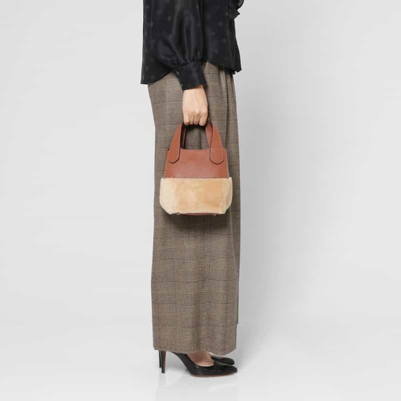 RIPANI RIPANI＜リパーニ＞ コンビネーションハンドバッグ “ANNA“ LIGHT BROWN