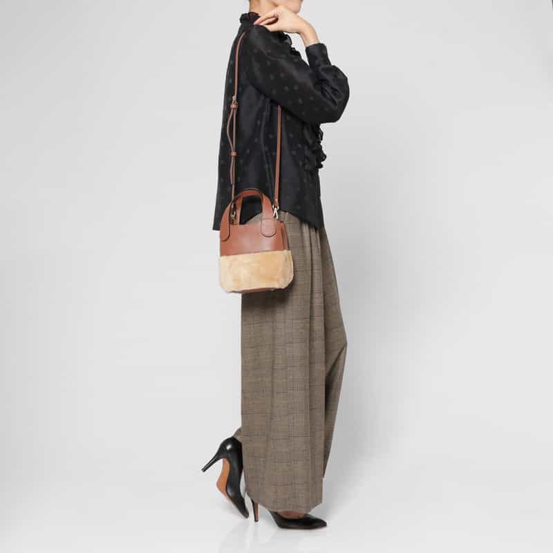 RIPANI RIPANI＜リパーニ＞ コンビネーションハンドバッグ “ANNA“ LIGHT BROWN