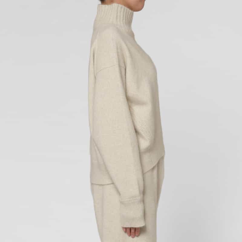 BARNEYS NEW YORK セットアップ フォックス混ファンシーヤーンニット ハイネックニットプルオーバー WHITE