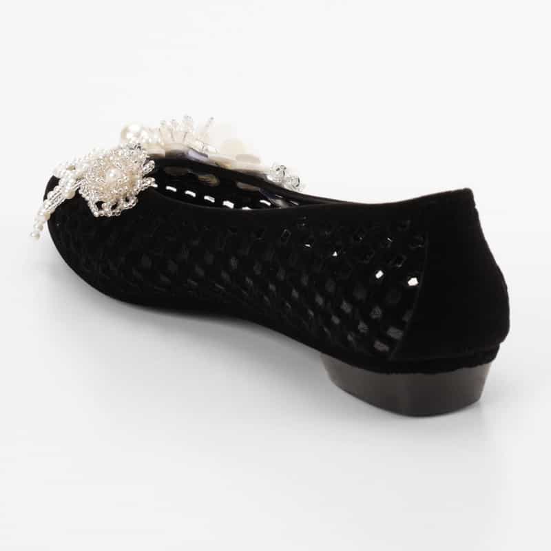 HEAVENLY JELLY HEAVENLY JELLY＜ヘブンリージェリー＞ PVC素材フローラルビジュー付きフラットパンプス BLACK