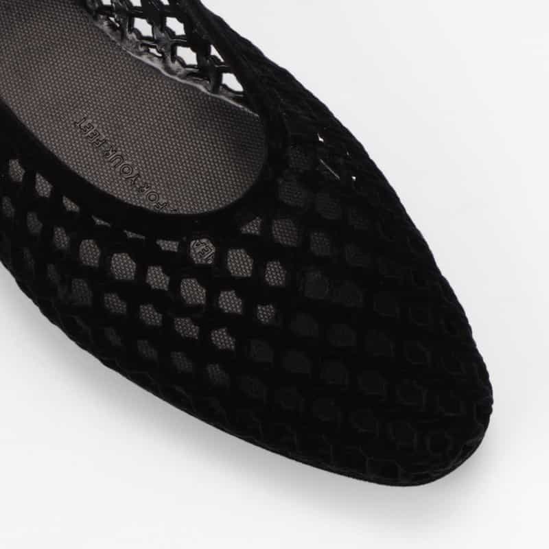 HEAVENLY JELLY HEAVENLY JELLY＜ヘブンリージェリー＞ PVC素材フローラルビジュー付きフラットパンプス BLACK