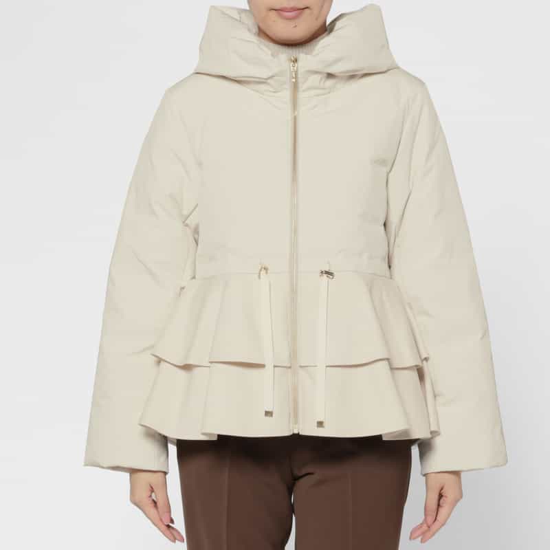 BARNEYS NEW YORK ペプラムデザイン ショートダウンブルゾン IVORY