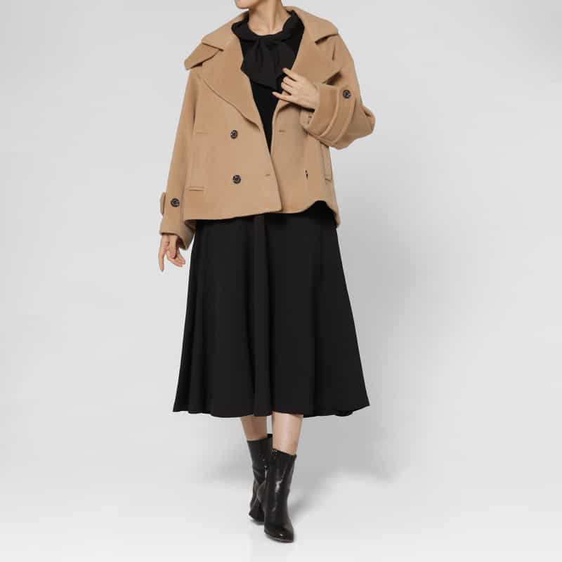 BARNEYS NEW YORK ショート丈ピーコート CAMEL