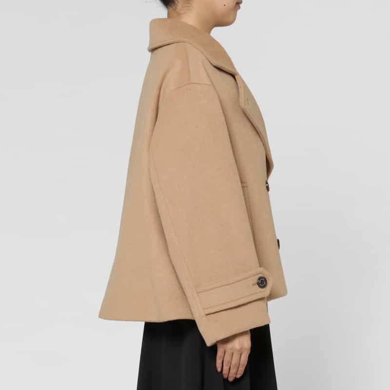 BARNEYS NEW YORK ショート丈ピーコート CAMEL
