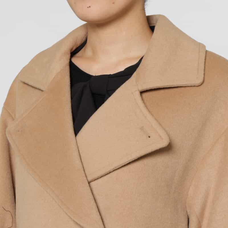 BARNEYS NEW YORK ショート丈ピーコート CAMEL