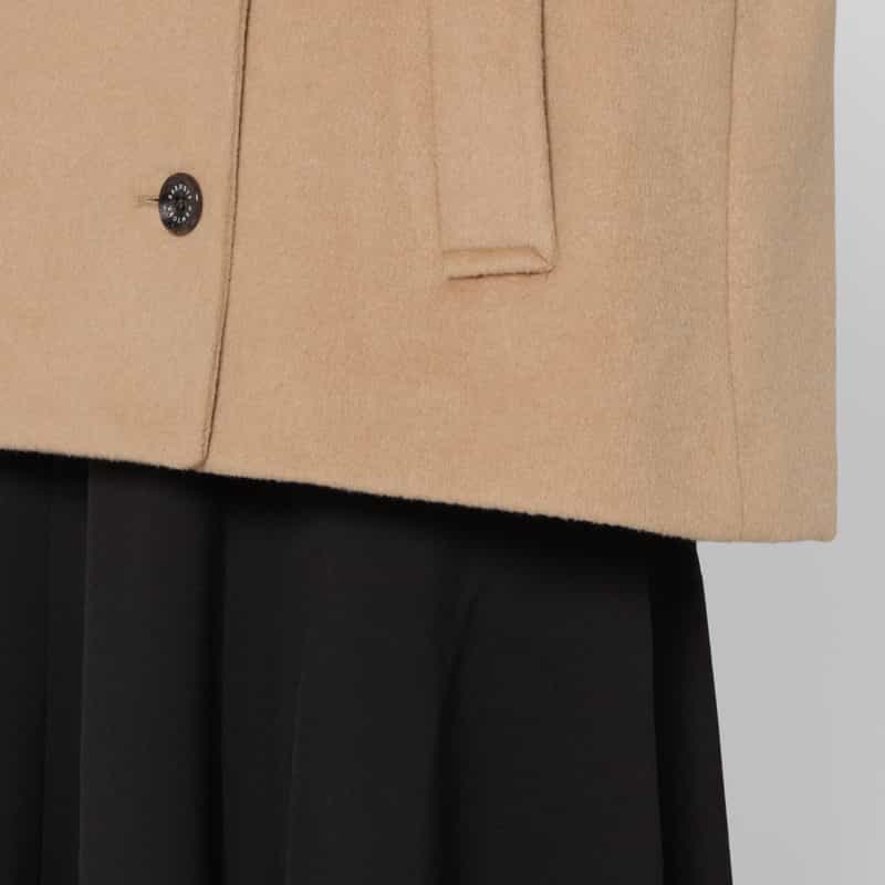 BARNEYS NEW YORK ショート丈ピーコート CAMEL