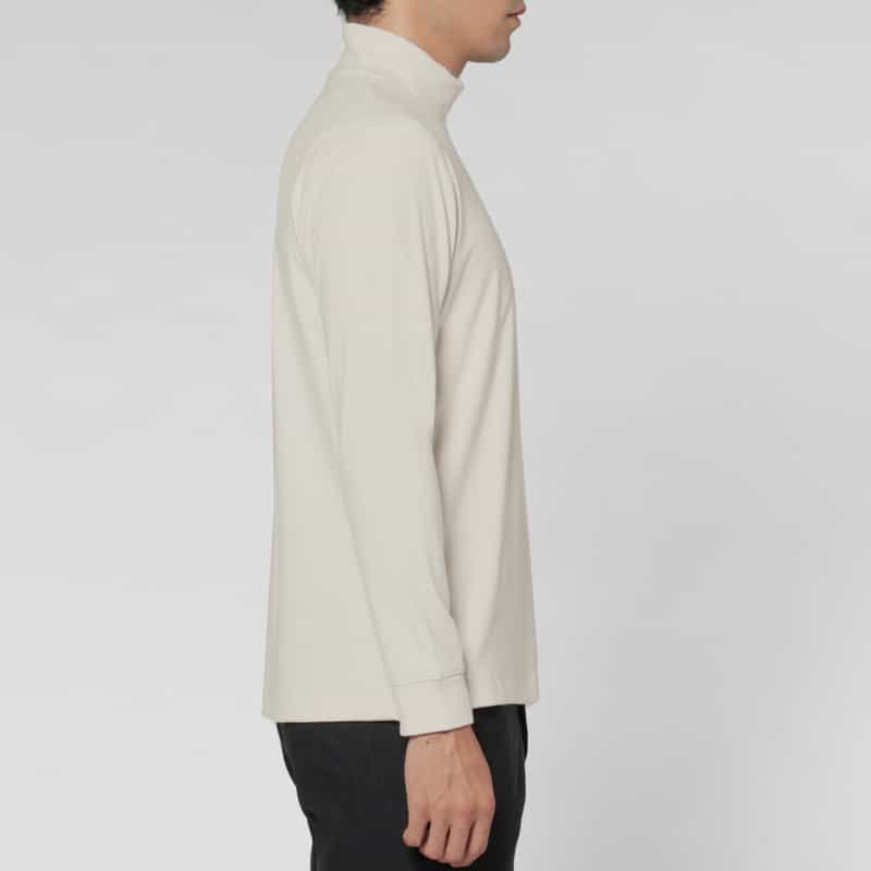 BARNEYS NEW YORK ワンポイントロゴ入りモックネックカットソー WHITE