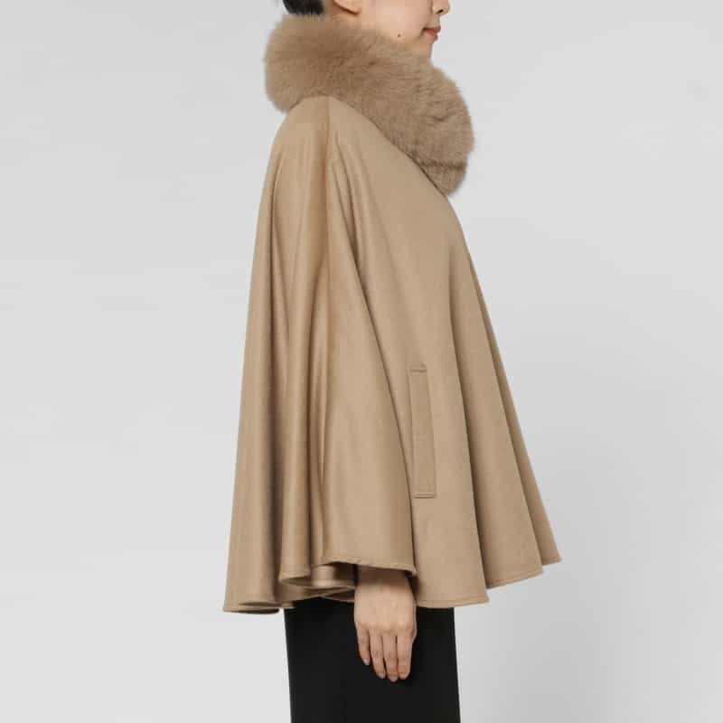 BARNEYS NEW YORK フォックスファー付け襟付きカシミヤケープコート CAMEL