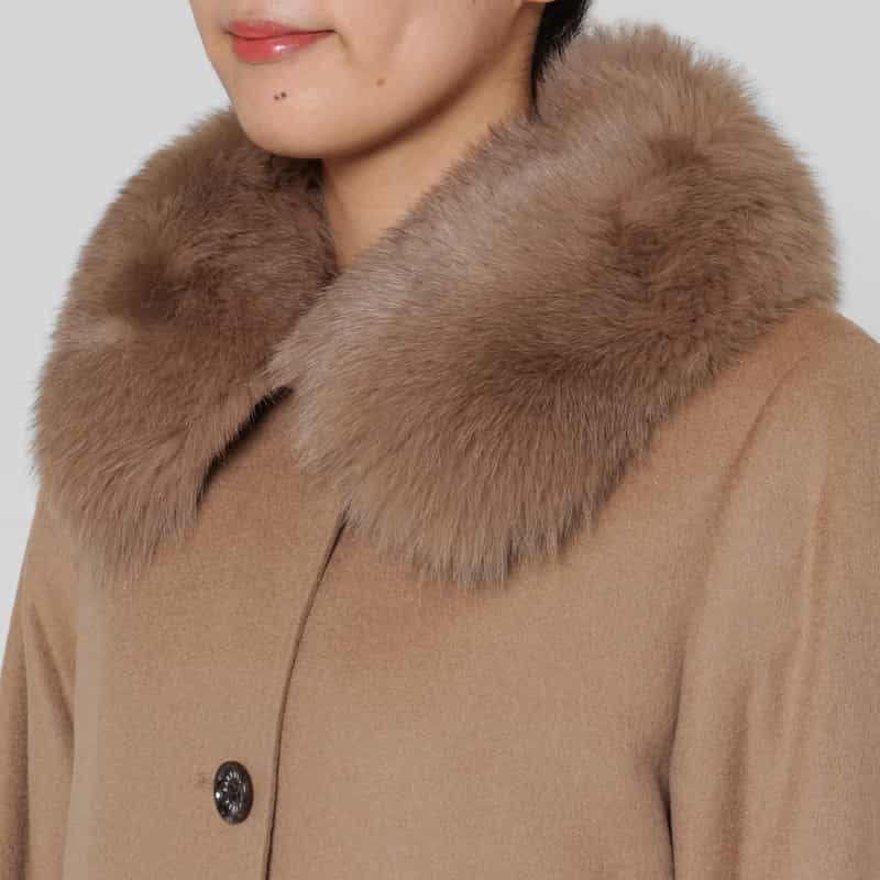 BARNEYS NEW YORK フォックスファー付け襟付きカシミヤステンカラーコート CAMEL