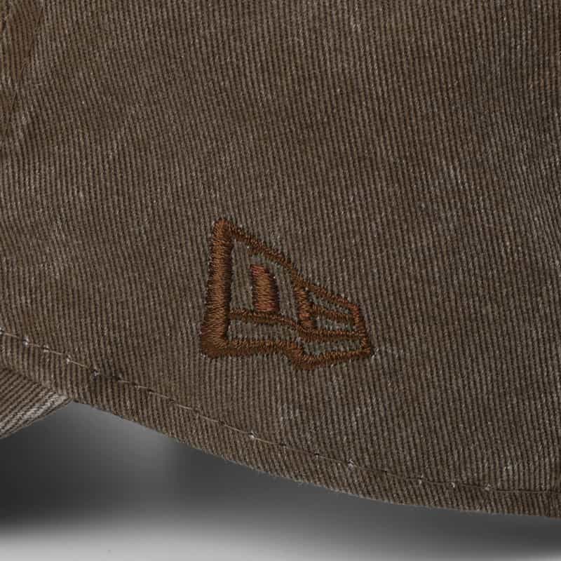 BARNEYS NEW YORK "BARNEYS" NEW ERAコラボレーション ヴィンテージウォッシュ加工ロゴキャップ BROWN