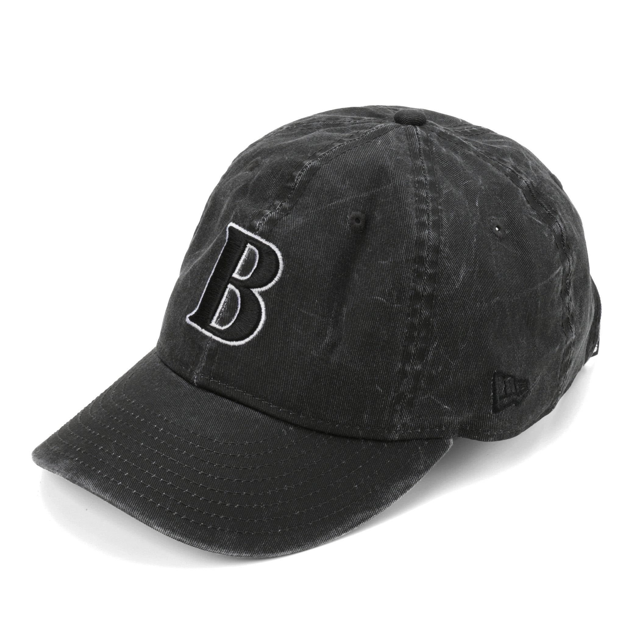 "BARNEYS" NEW ERAコラボレーション ヴィンテージウォッシュ加工ロゴキャップ