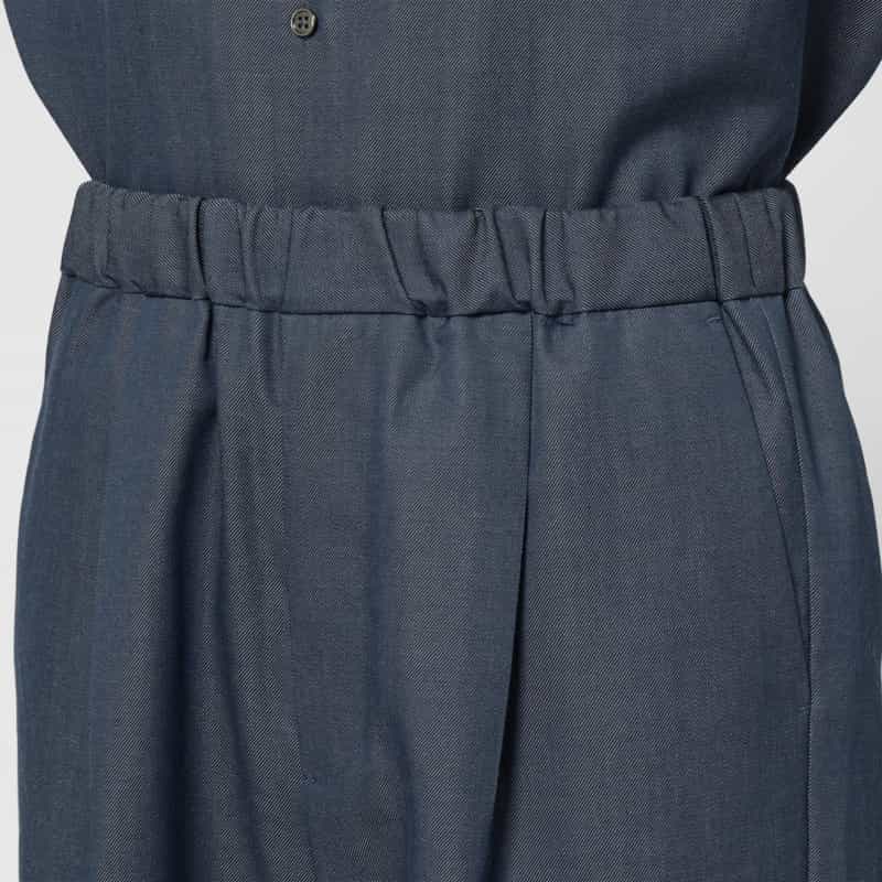 BARNEYS NEW YORK ドローコード付きウールギャバジンワイドパンツ BLUE
