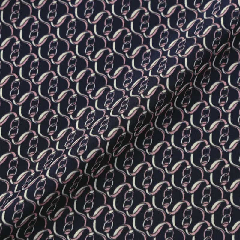 BARNEYS NEW YORK ウォッシャブル チェーンプリント柄ランダムタックスリーブブラウス NAVY
