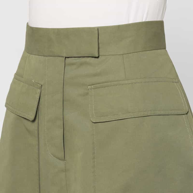 BARNEYS NEW YORK ウォッシャブル ダブルフラップポケット フレアスカート KHAKI