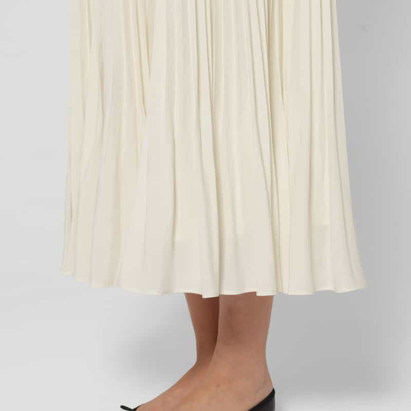 BARNEYS NEW YORK セットアップ ウォッシャブル プリーツスカート WHITE