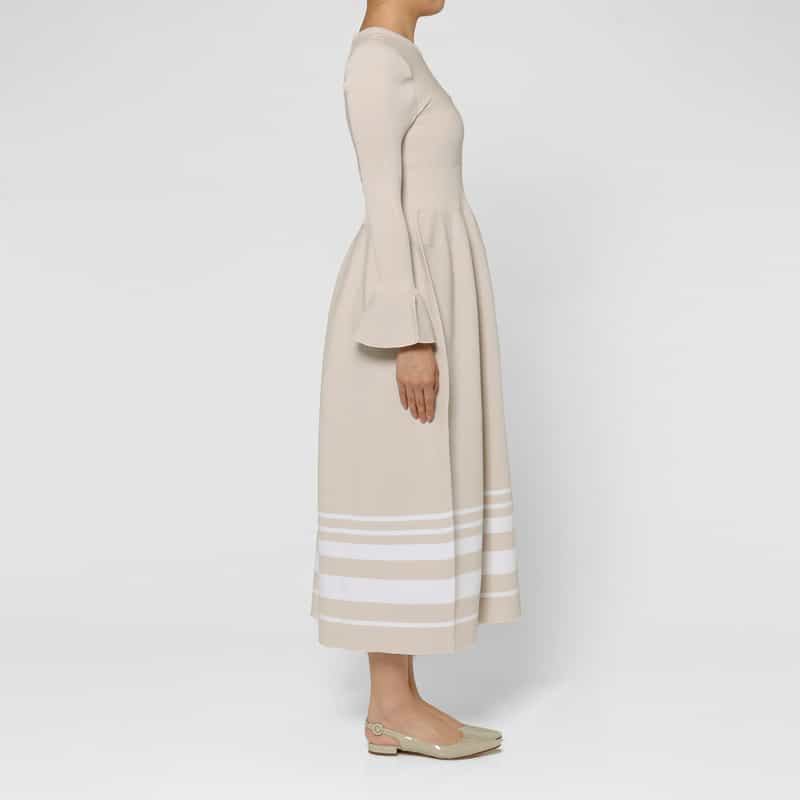 BARNEYS NEW YORK ウォッシャブル フレアスリーブ ランダムラインニットドレス BEIGE