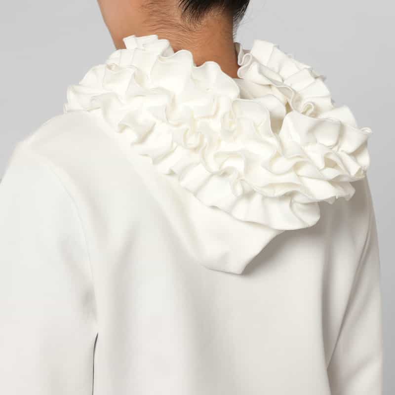 BARNEYS NEW YORK ウォッシャブル ジップアップフリルフーディ WHITE