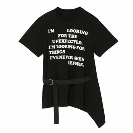 SACAI ＜サカイ＞ ベルトデザイン グラフィックTシャツ