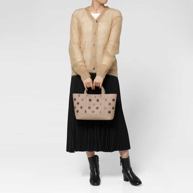 BARNEYS NEW YORK ドット柄ロゴ入りマイクロファイバー ミニトートバッグ BEIGE