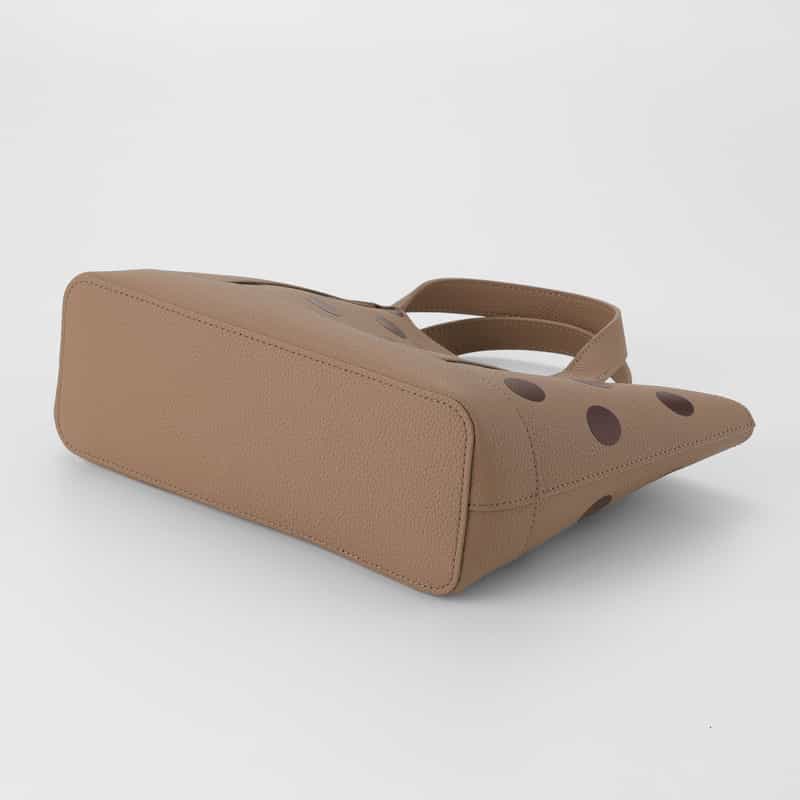 BARNEYS NEW YORK ドット柄ロゴ入りマイクロファイバー ミニトートバッグ BEIGE