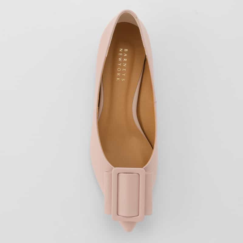 BARNEYS NEW YORK バックルデザイン ポインテッドトゥ フラットパンプス PINK