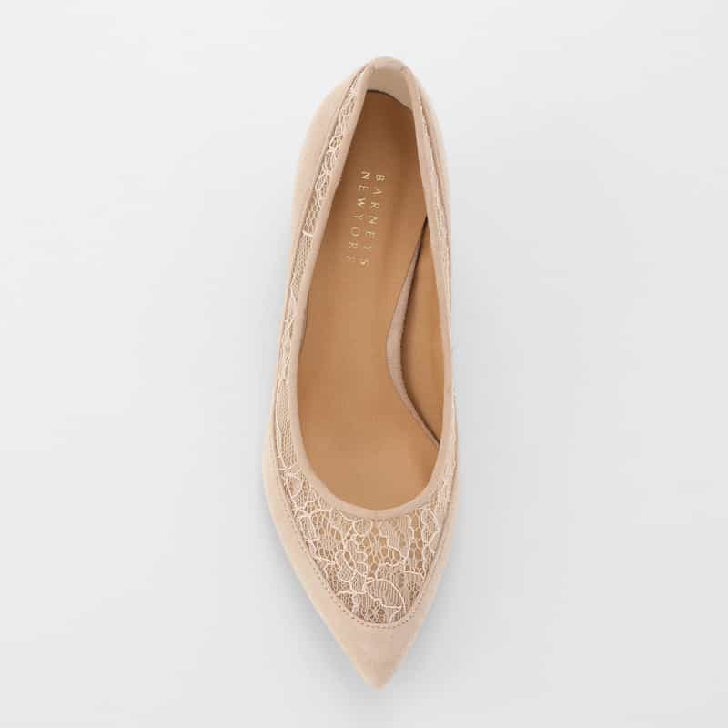 BARNEYS NEW YORK レース ポインテッドトゥ パンプス CHAMPAGNE