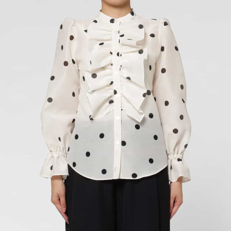 BARNEYS NEW YORK ウォッシャブル ドット柄ラッフルデザインバンドカラー ロングスリーブブラウス WHITE