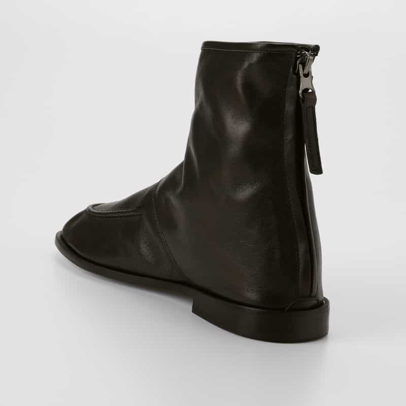 HEREU HEREU ＜ヘリュー＞ フラットショートブーツ "JULIOL" BLACK