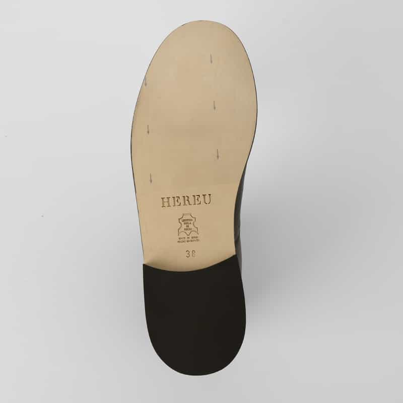 HEREU HEREU ＜ヘリュー＞ フラットショートブーツ "JULIOL" BLACK
