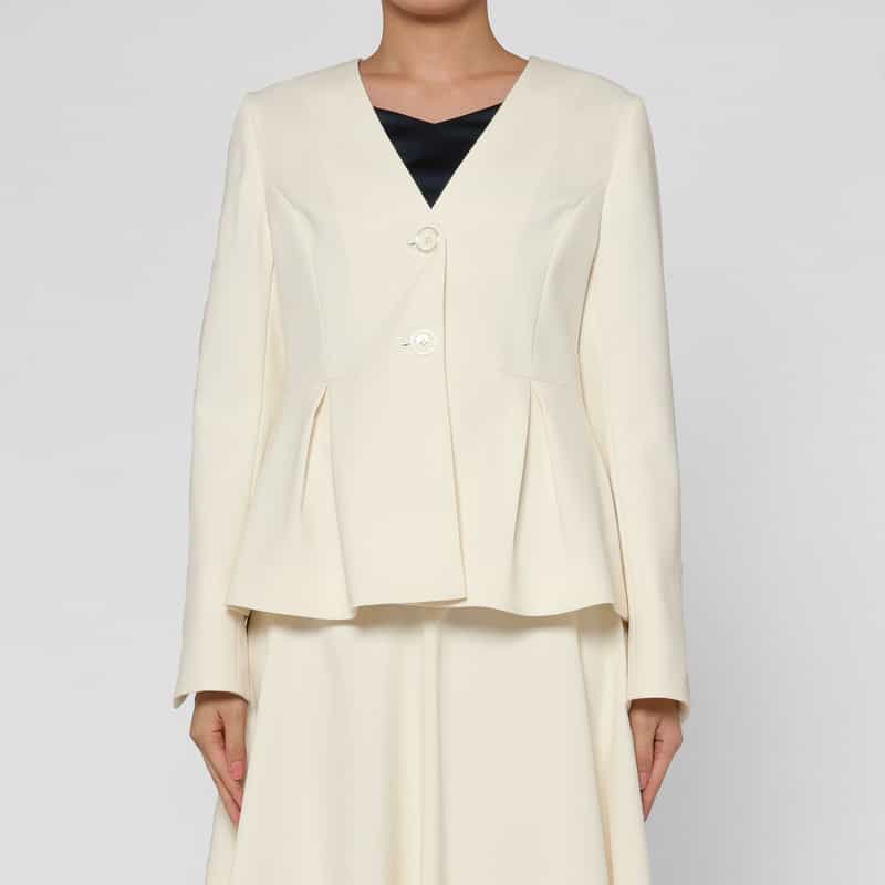 BARNEYS NEW YORK セットアップ ダブルクロス ノーカラー ペプラムジャケット OFF WHITE