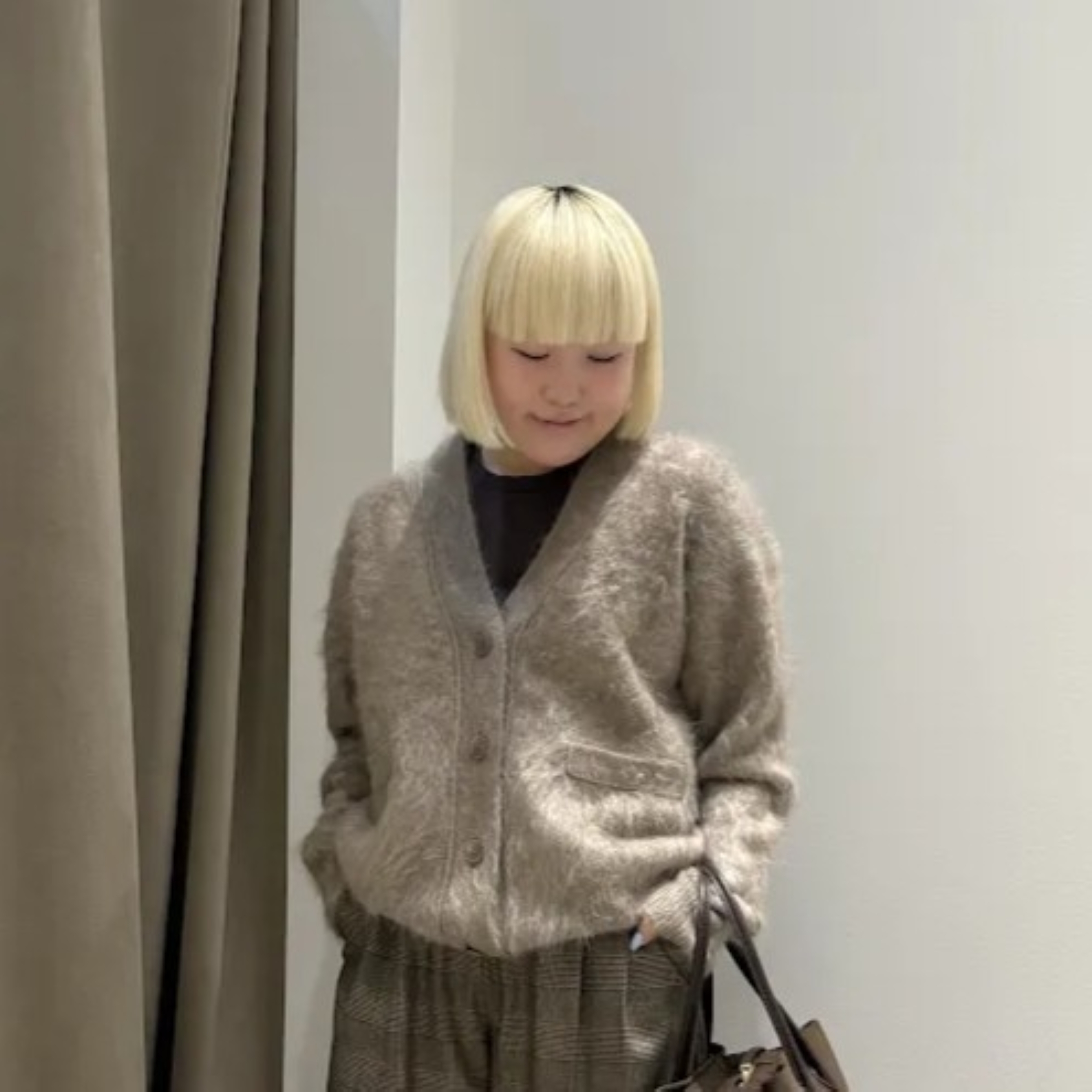 カシミヤ ファー加工 Vネックニットカーディガン