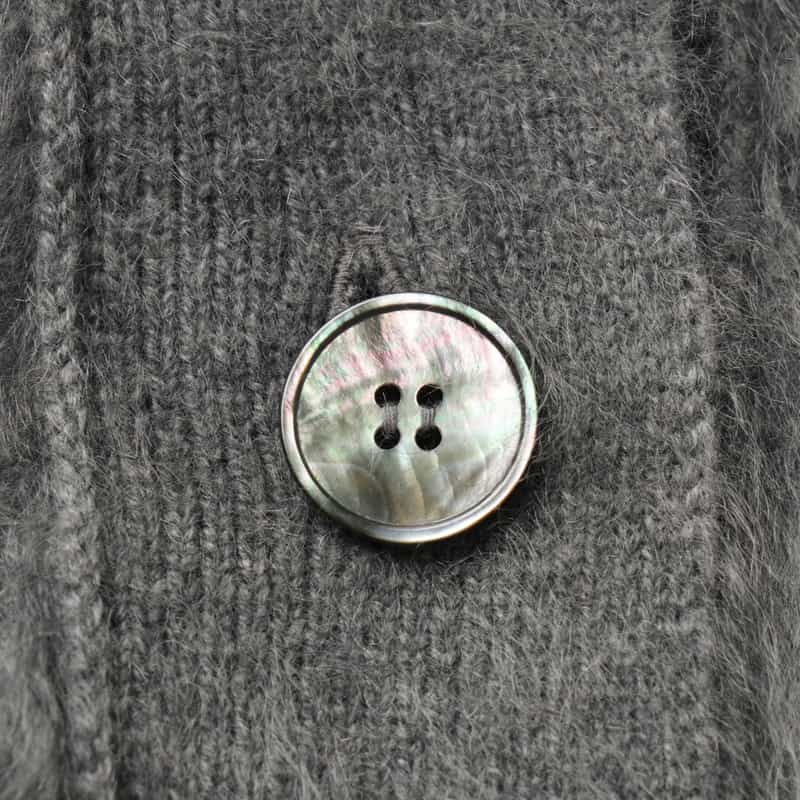 BARNEYS NEW YORK カシミヤ ファー加工 Vネックニットカーディガン LIGHT GRAY