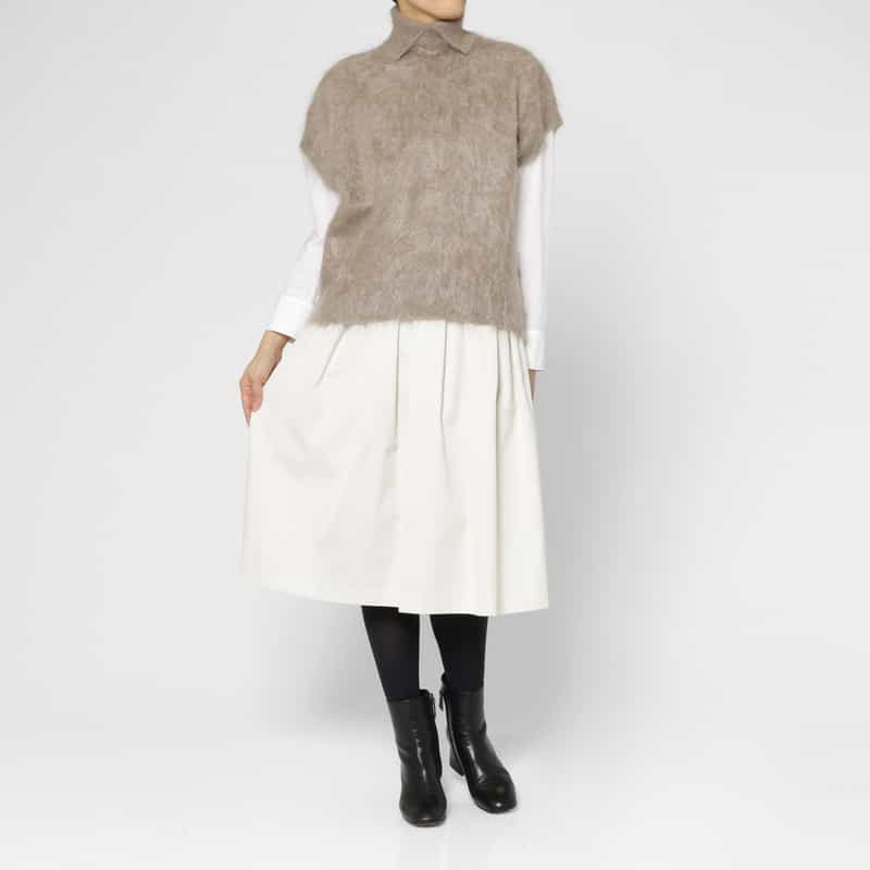 BARNEYS NEW YORK カシミヤ ファー加工 襟付きニットベスト BEIGE
