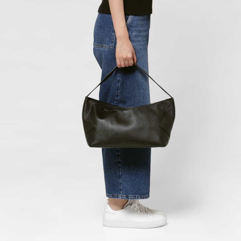 STUDIO NICHOLSON STUDIO NICHOLSON ＜スタジオ　ニコルソン＞ ワンハンドルバッグ BLACK