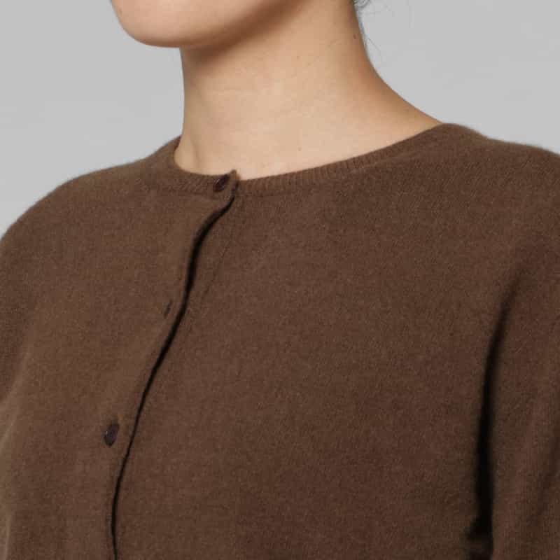 LOW CLASSIC LOW CLASSIC  ＜ロウクラシック＞ クロップド ウールニットカーディガン BROWN