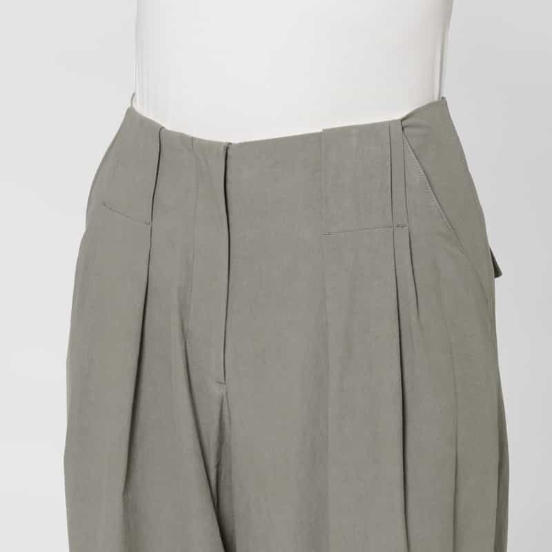 LOW CLASSIC LOW CLASSIC  ＜ロウクラシック＞ タック入りワイドパンツ KHAKI