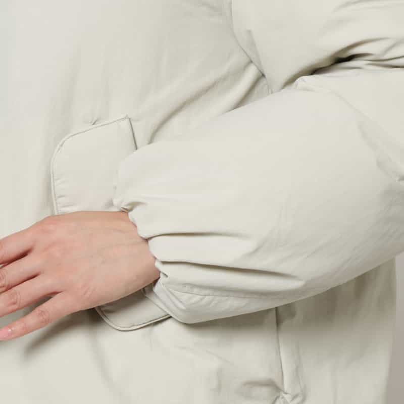 LOW CLASSIC LOW CLASSIC  ＜ロウクラシック＞ ショート ダウンコート IVORY