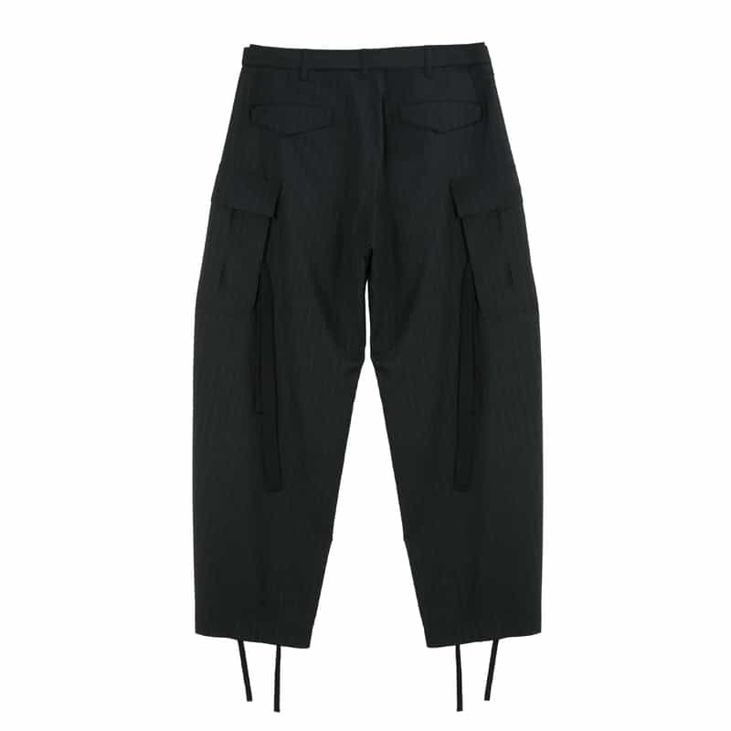SACAI SACAI＜サカイ＞ バーニーズ　ニューヨーク限定ピンストライプ柄スーチングカーゴパンツ BLACK