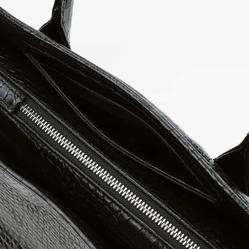 BARNEYS NEW YORK クロコ型押しレザートートバッグ BLACK