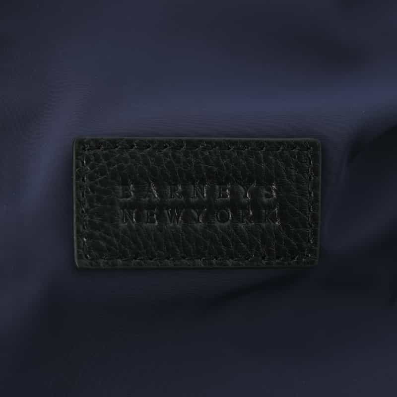 BARNEYS NEW YORK ナイロン素材バックパック NAVY