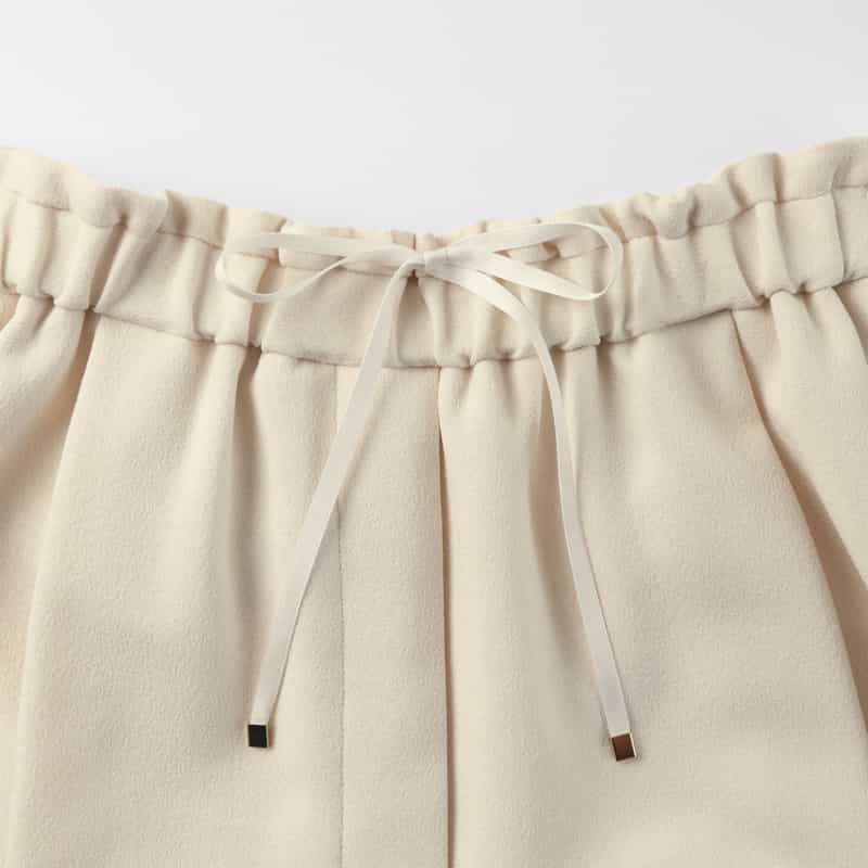 BARNEYS NEW YORK セットアップ ウォッシャブル ドローストリング ハーフパンツ OFF WHITE