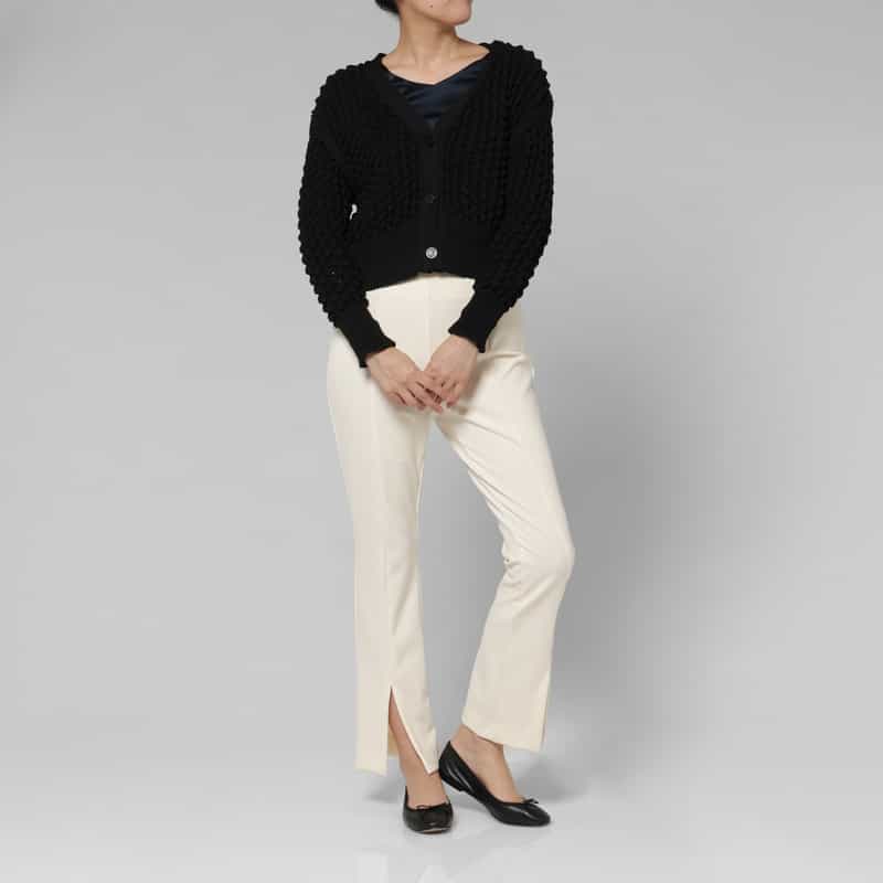 BARNEYS NEW YORK スキューバ スリットヘム フレアパンツ OFF WHITE