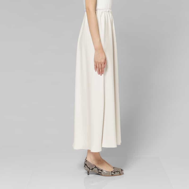 BARNEYS NEW YORK ストレッチ ダブルサテン フレアマキシスカート LT BEIGE