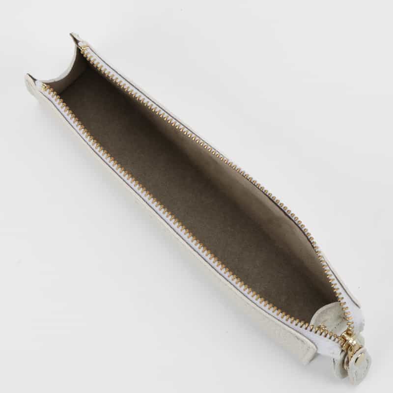 BARNEYS NEW YORK レザーペンケース（ホワイト×ゴールド） WHITE