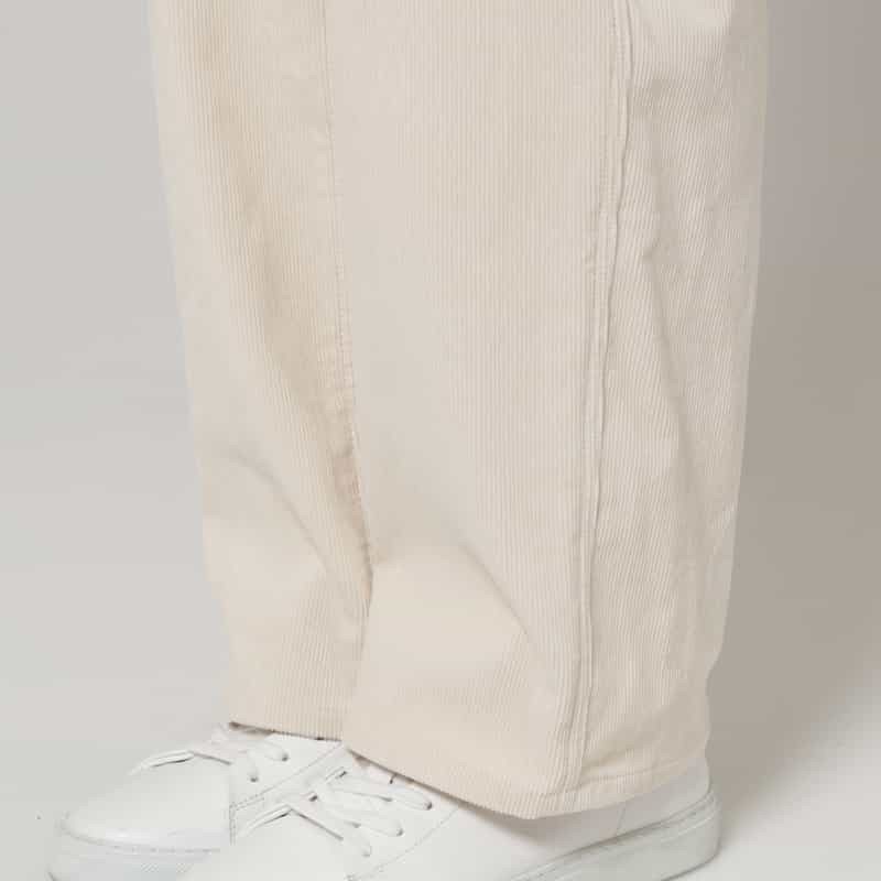 NEW NOW NEW NOW ＜ニューナウ＞ バーニーズ　ニューヨーク限定コーデュロイペインターパンツ IVORY