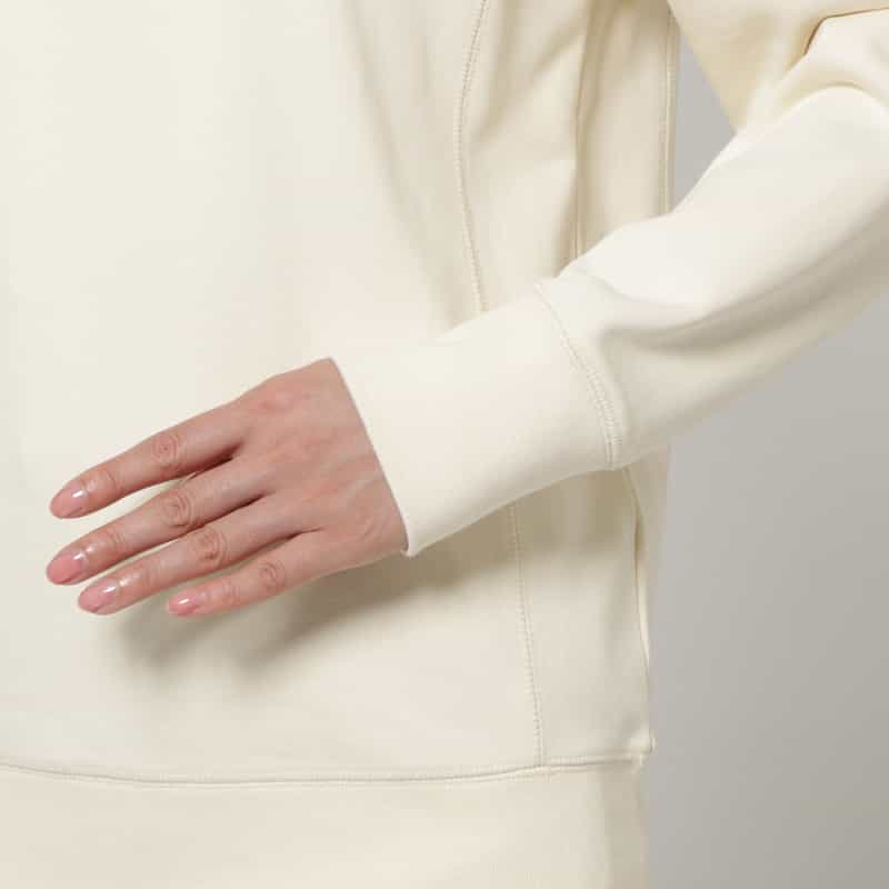 NEW NOW NEW NOW ＜ニューナウ＞ バーニーズ　ニューヨーク限定ロゴ刺繍スウェットプルオーバー IVORY