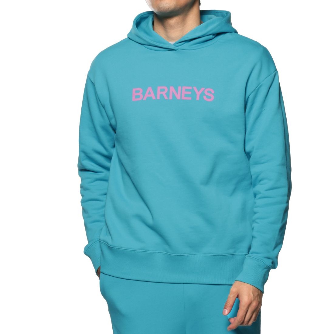 ”BARNEYS” ロゴ入りスエットフーディ